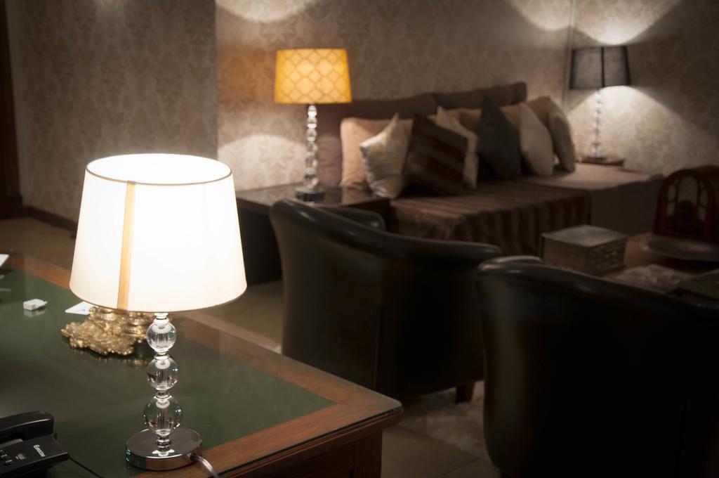 Hotel Maxim ترينيداد المظهر الخارجي الصورة