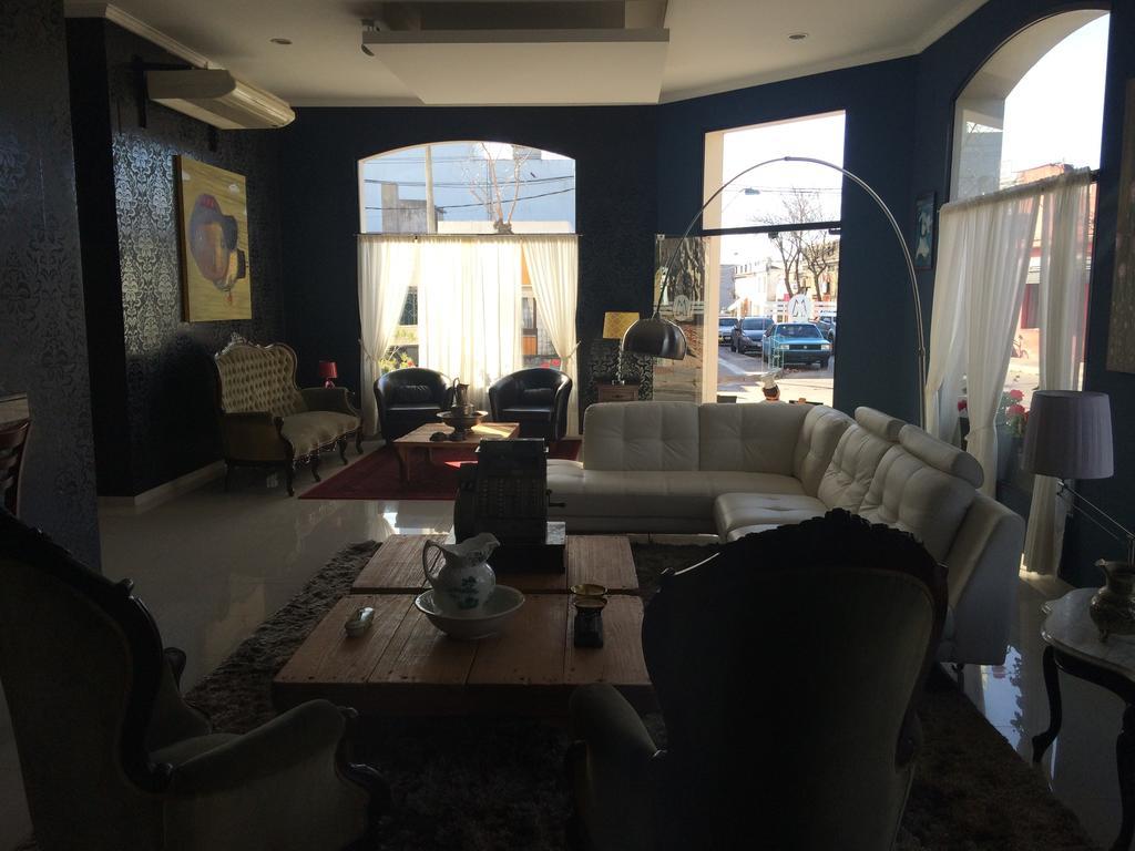 Hotel Maxim ترينيداد المظهر الخارجي الصورة
